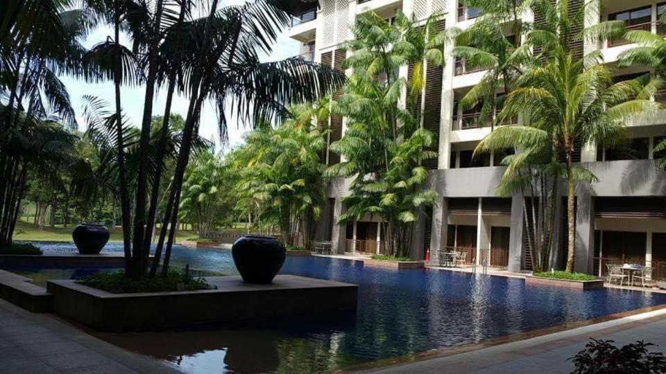 Pulai Spring Resort Kampung Kangkar Pulai エクステリア 写真
